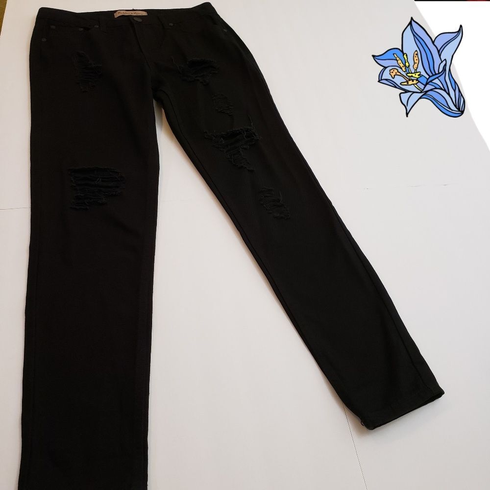 Madeline & Monroe Distressed High Rise Skinny Jean